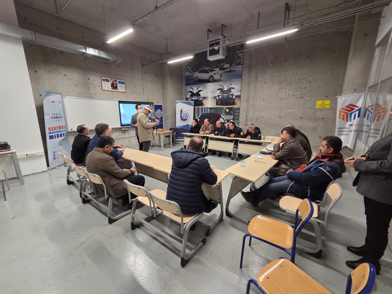 Elektrikli Araçlarda Diagnostik Eğitimi — 2. fotoğraf